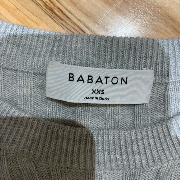 Babaton | Grey Cropped Long Sleeves - Picture 6 of 7